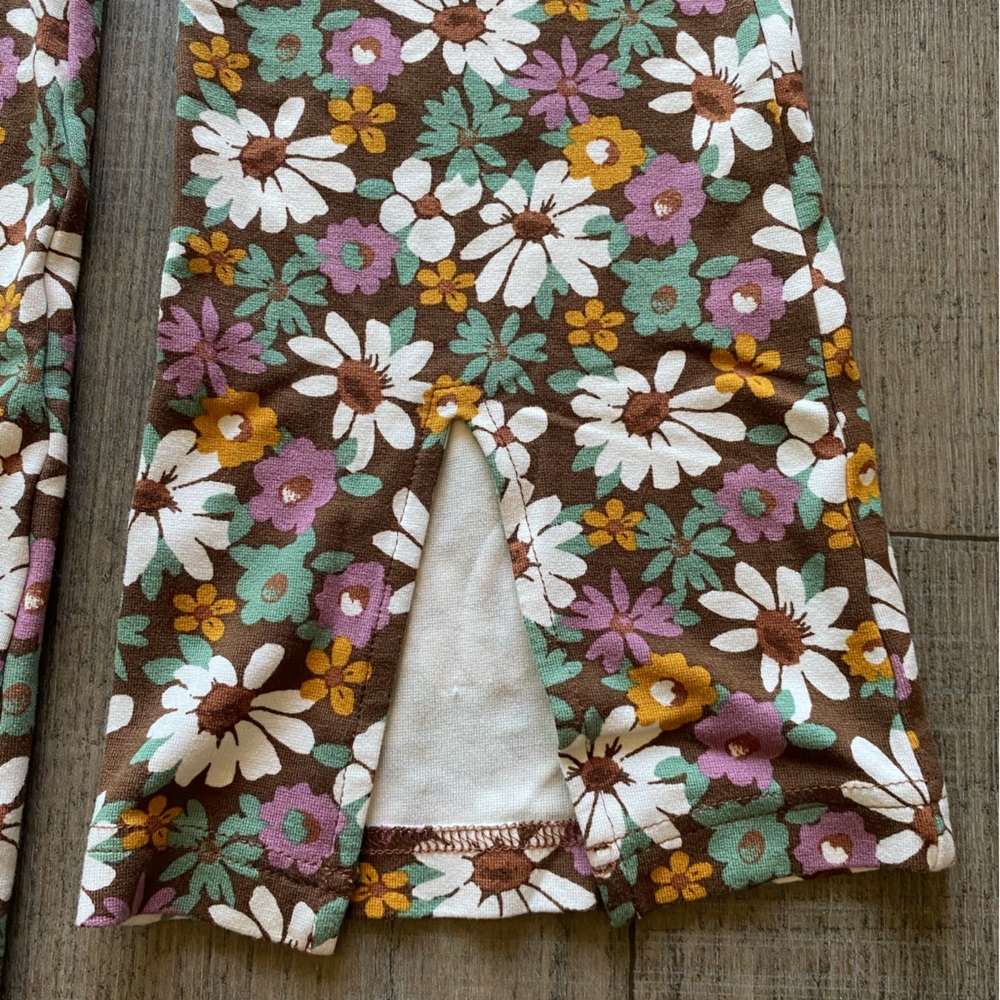 Hollister floral pants - Picture 4 of 7
